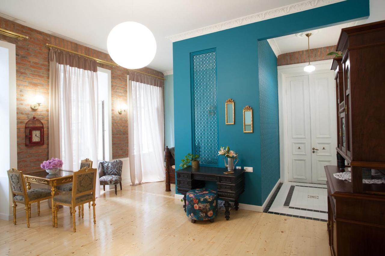 House By The Opera Apartman Tbiliszi Kültér fotó